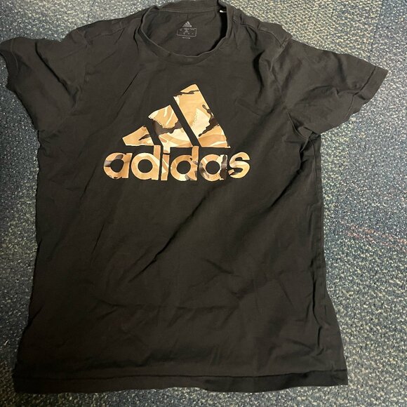 Black Adidas tshirt - Picture 1 of 2